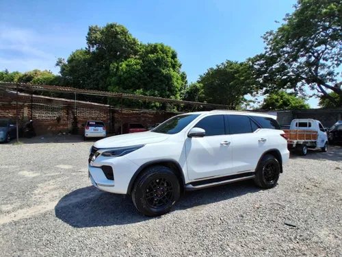 Toyota Fortuner 2.7 Gasolina 2021
