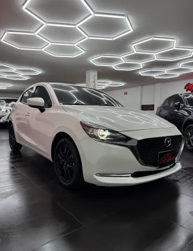 Mazda 2 grand touring 2021