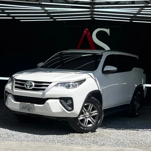Toyota Fortuner Street Sw4 2018 2.7