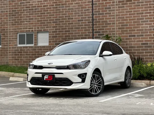 KIA RIO VIBRANT 2022