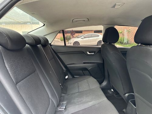 KIA RIO VIBRANT 2022