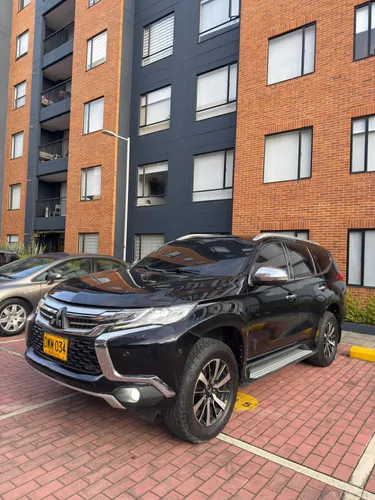MITSUBISHI MONTERO SPORT