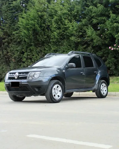 RENAULT DUSTER EXPRESSION 4X4  MT 2017