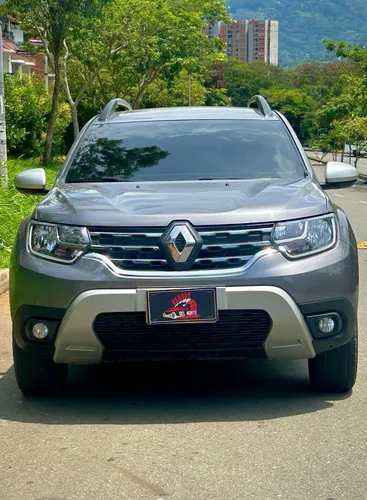  Renault Duster Iconic