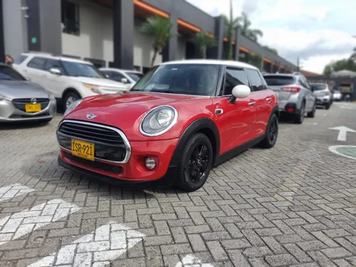 Minicooper salt 4 puertas 2016