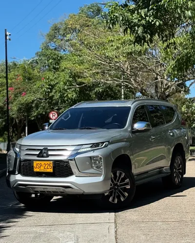 Mitsubishi Montero sport Tania 2023