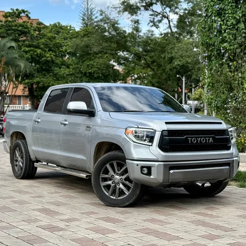 Toyota Tundra 1974 Edition B2 2021