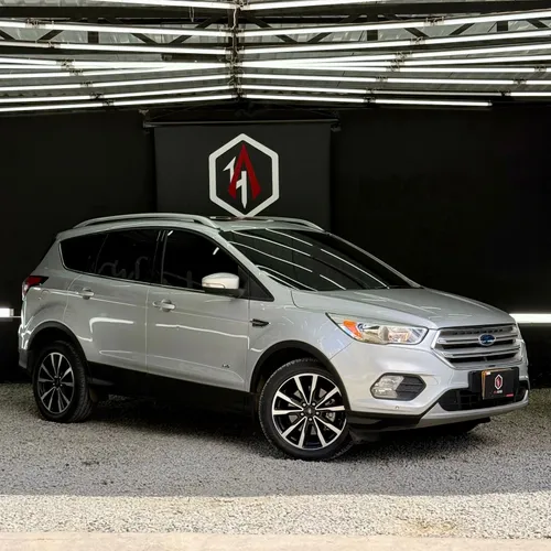FORD ESCAPE TITANIUM 4X4 2017