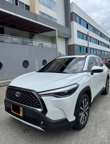 Toyota Corolla Cross XEI modelo 2022