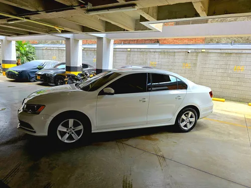 Volkswagen Jetta 2017 MT 