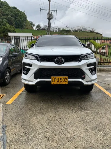 Toyota fortuner Gr 2023