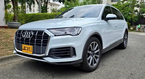 Audi Q7 TFSI QUATTRO modelo 2023