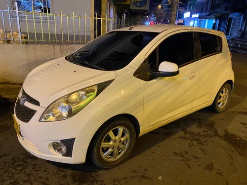 Se vende Chevrolet Spark  GT full version 2013