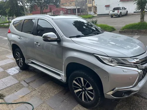 Mitsubishi montero sport 3.0 2020