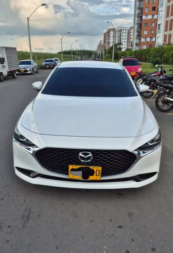 Mazda 3 touring 2021 