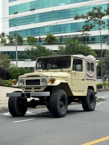 Toyota Land Cruiser FJ40 4.2cc 
