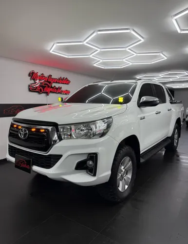 Toyota Hilux 2020