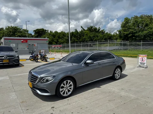 Mercedes benz e200 2020