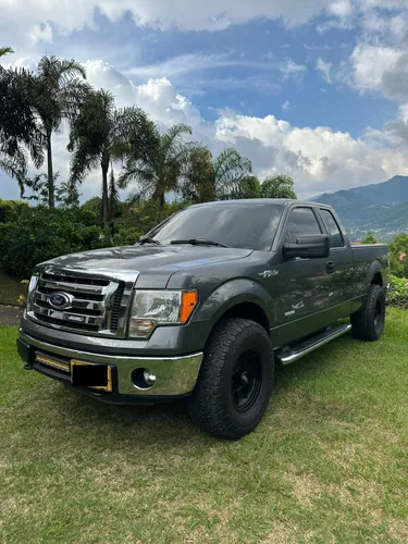 Ford F-150 XLT EcoBoost