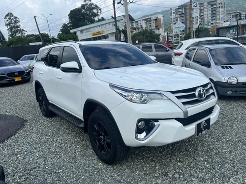 Toyota Fortuner DIESEL