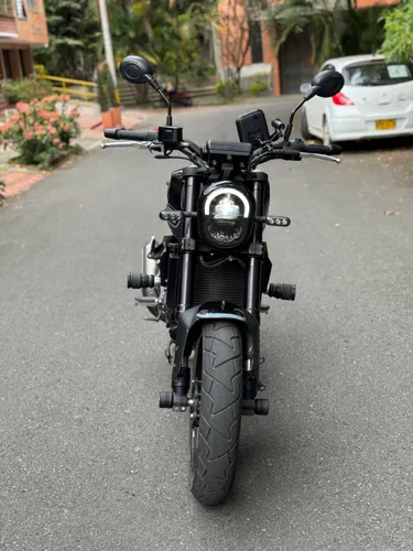 Benelli Leoncino 250 2023