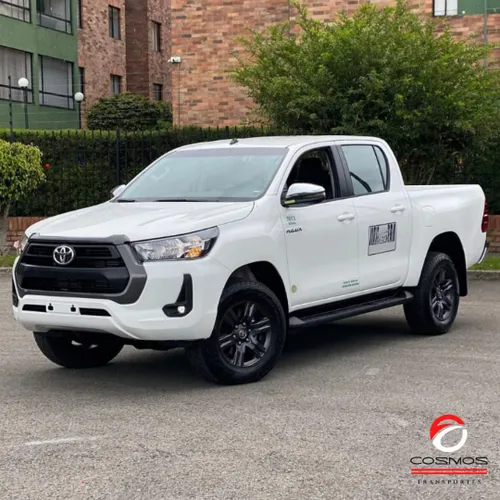  TOYOTA HILUX DIESEL 2.4 2025 SERVICIO PUBLICO 