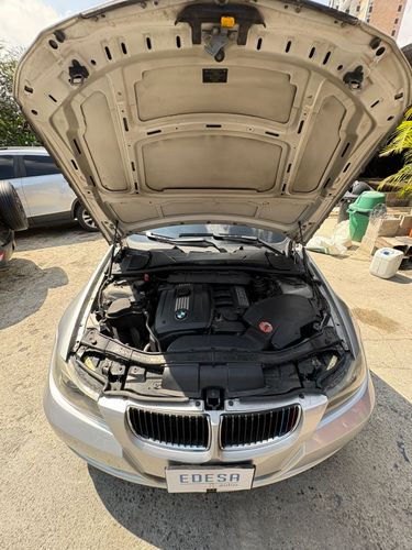 BMW 325i