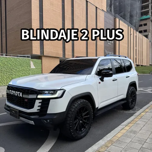 TOYOTA LAND CRUISER LC300 GR-S 2024 DIESEL BLINDADA