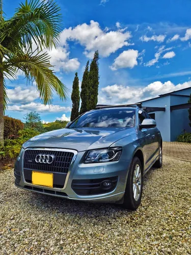 AUDI Q5 2.0 Quattro TFSI S-tronic attraction