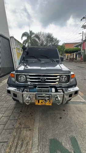 Toyota land cruiser Fzj73 1998