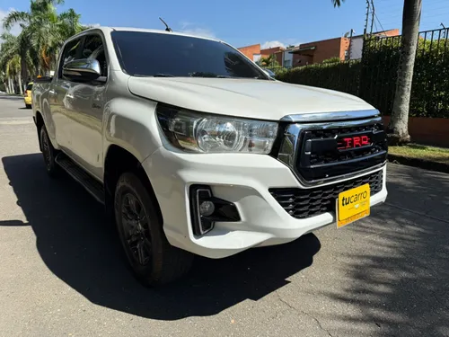 Toyota Hilux Disel SRV 2017
