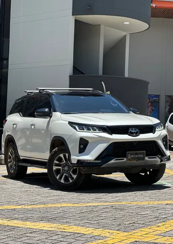 Toyota Fortuner SRX 2022