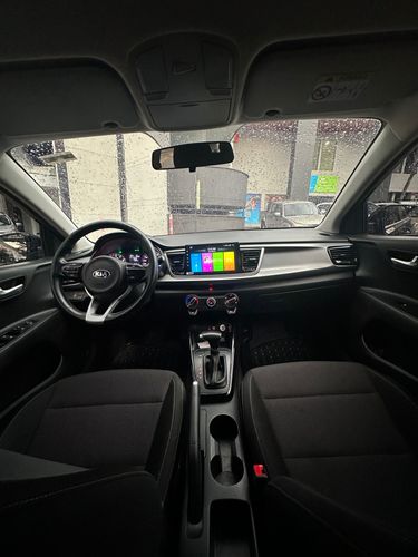  Kia Rio Hb Vibrant 2021