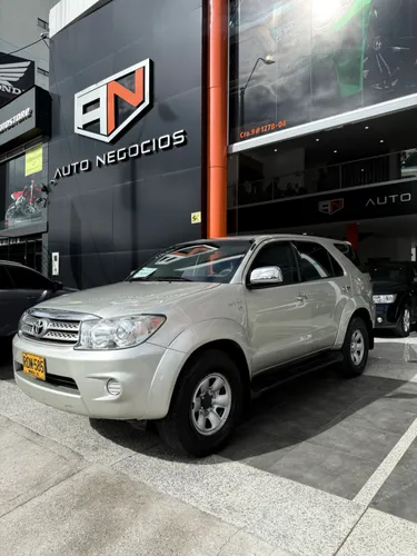 Toyota fortuner blindada 2011 4x4