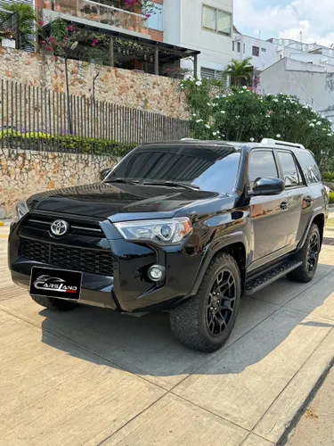Toyota 4Runner SR5 FI 4.0 2023 blindaje 2 plus