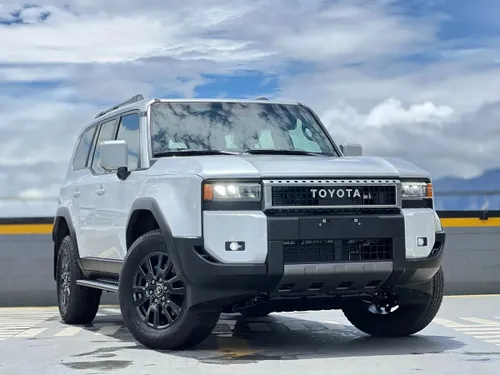 Toyota Prado TXL 2.8 2025 4x2 DIESEL AT 0 KM
