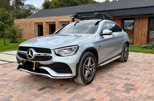MERCEDES BENZ GLC300 e HIBRIDA ENCHUFABLE 