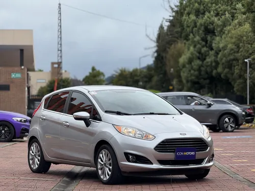 Ford Fiesta Titanium 2017