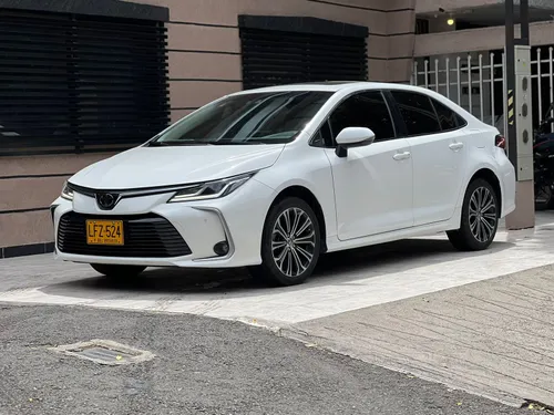 TOYOTA COROLLA SE-G 2.0 2023
