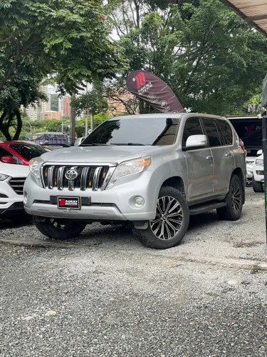 TOYOTA PRADO TXL AUTOMATICA 4X4 2011