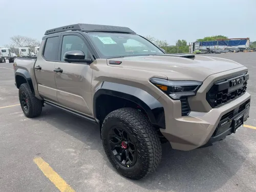 TOYOTA TACOMA TRD PRO 2025 