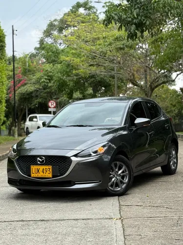 Mazda 2 Touring 2023 automtico