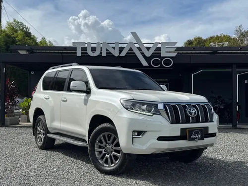TOYOTA Prado VX DIESEL 4X4 
