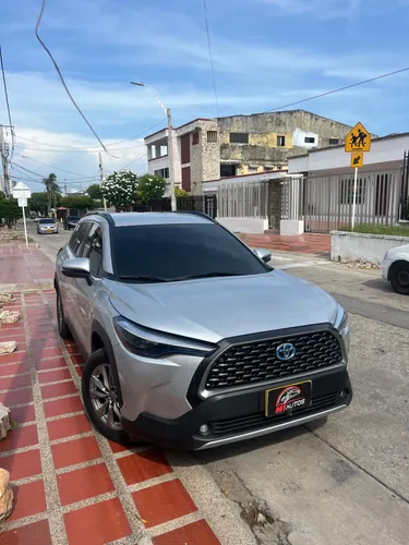 Toyota Corolla cross XEI