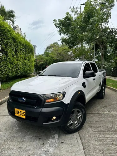 Ford Ranger XLS MT 2023