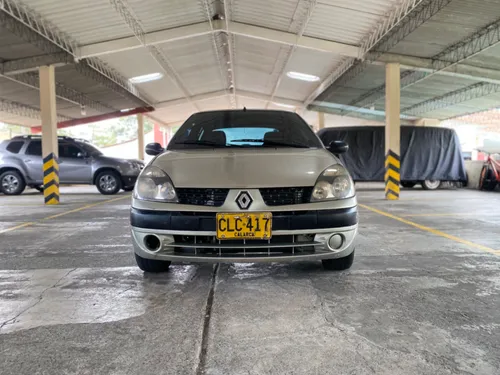 VENDO HERMOSO RENAULT SYMBOL 2006