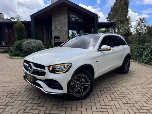 MERCEDES BENZ GLC300e