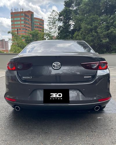 Mazda 3 touring 2022 B2
