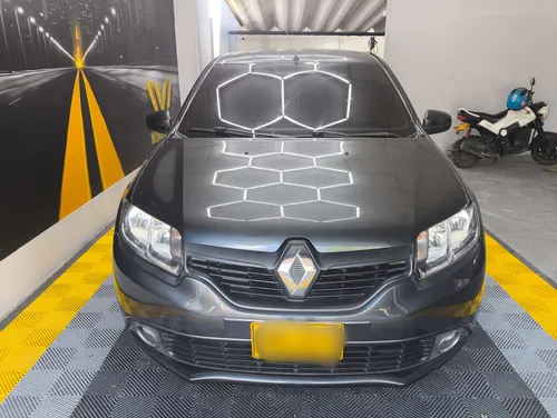 Renault Logan 2018