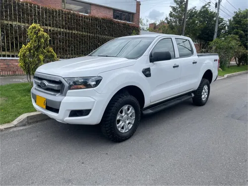 Ford Ranger 4x4 Mt 3.2 Diesel Aa Abs Fe Modelo 2022